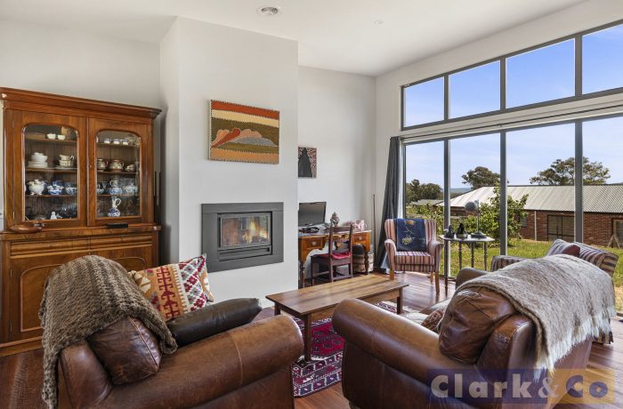 4 Jenny Court, Mansfield VIC 3722, Australia