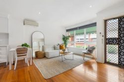 Unit 7/17 John St, Blackburn VIC 3130, Australia