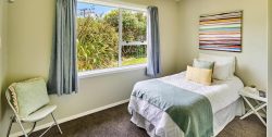 13 Kereru Bend, Tawa, Wellington, 5028, New Zealand