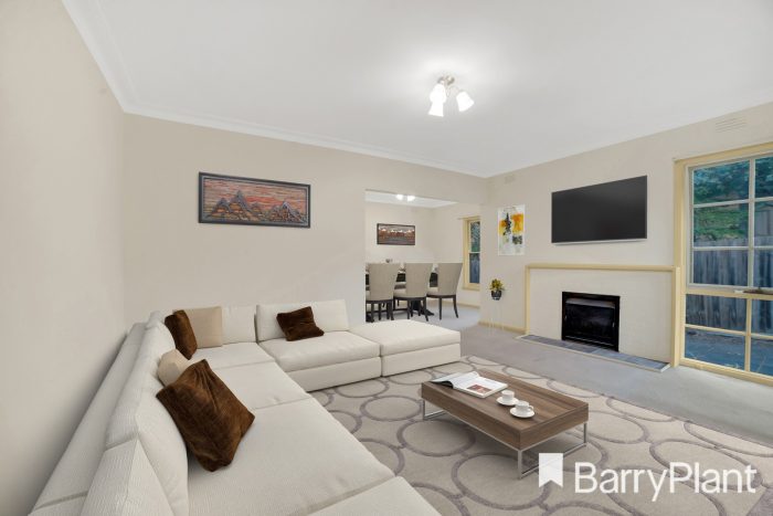 8 Pearce St, Burwood VIC 3125, Australia