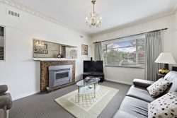 53 Benbow St, Yarraville VIC 3013, Australia