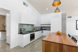 28 Bellview Ct, Mansfield VIC 3722, Australia