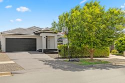 19 Isabel Flick St, Bonner ACT 2914, Australia