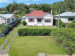 89 Mckebery St, Coleraine VIC 3315, Australia