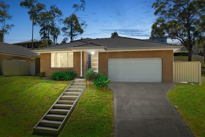 22 Weller St, Fletcher NSW 2287, Australia