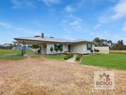 112 Settlers Rd W, Chiltern VIC 3683, Australia