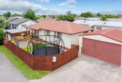 27H Breckons Avenue, Nawton, Hamilton, Waikato, 3200, New Zealand