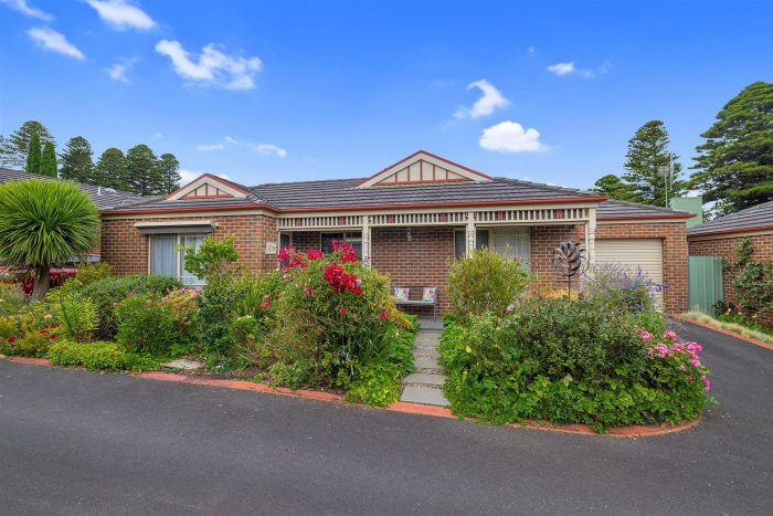 Unit 2/34-36 Lava St, Warrnambool VIC 3280, Australia