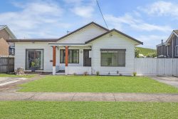 41 Tylden St, Dennington VIC 3280, Australia