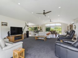 68 Parakiwai Quarry Road, Whangamata, Thames-Coromandel, Waikato, 3691, New Zealand