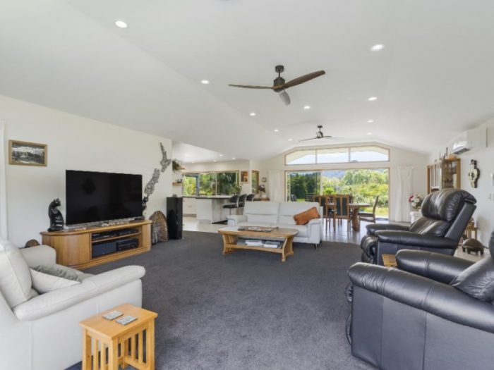 68 Parakiwai Quarry Road, Whangamata, Thames-Coromandel, Waikato, 3691, New Zealand