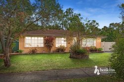 105 Allambanan Dr, Bayswater North VIC 3153, Australia