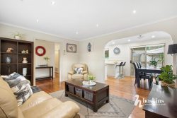 105 Allambanan Dr, Bayswater North VIC 3153, Australia