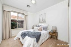 Unit 4/41 Bellchambers Cres, Woodridge, Banks ACT 2906, Australia