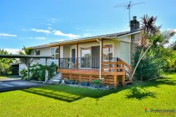 51 Burbank Avenue, Manurewa, Manukau City, Auckland, 2102, New Zealand