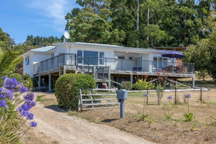 250 Bayview Road, Diamond Harbour, Banks Peninsula, Canterbury, 8972, New Zealand