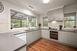 14 McEvoy Ln, Yackandandah VIC 3749, Australia