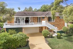 31 Rose Ave, Wheeler Heights NSW 2097, Australia