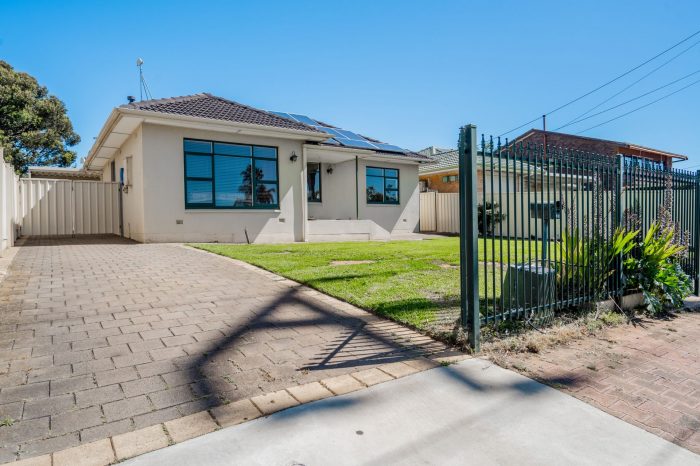 64 Seacombe Rd, Seacombe Heights SA 5047, Australia