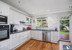 14 Airly Rd, Umina Beach NSW 2257, Australia