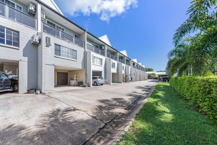 Unit 38/3 Eshelby Dr, Whitsunday Paradise Aprts, Cannonvale QLD 4802, Australia