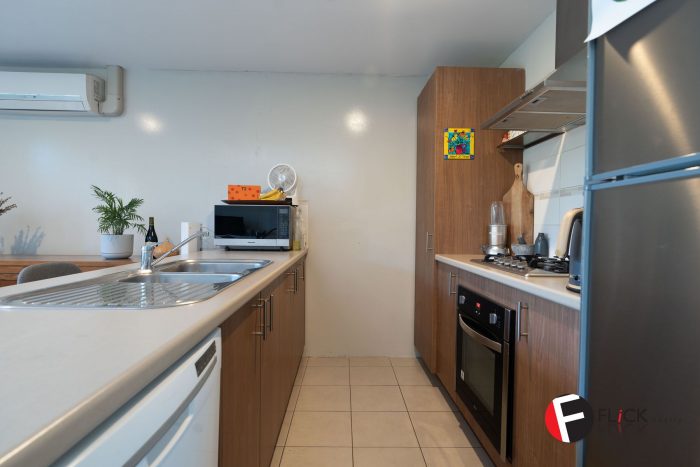 38 Nashville Loop, Currambine WA 6028, Australia