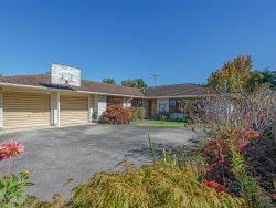 43 Long Melford Road, Awapuni, Palmerston North, Manawatu / Whanganui, 4412, New Zealand