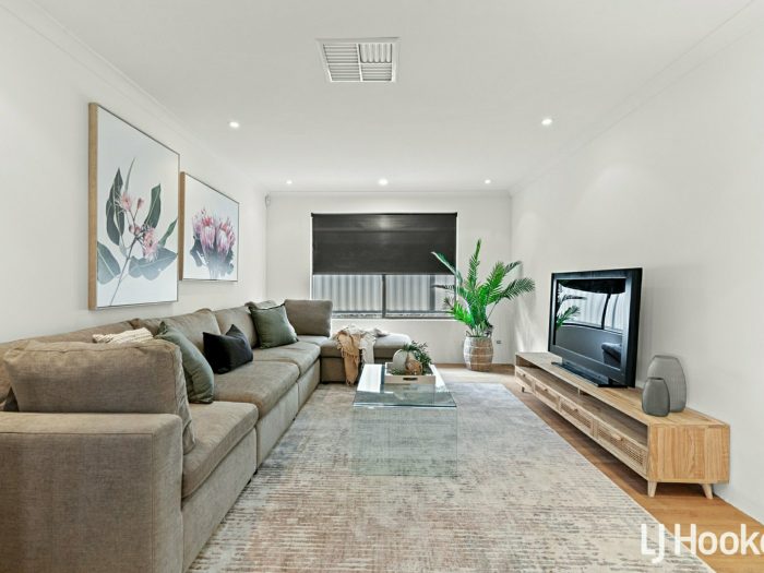 6 Radiata Promenade, Aubin Grove WA 6164, Australia