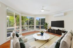 10 Wagtail Pl, Green Point NSW 2251, Australia