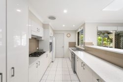 10 Wagtail Pl, Green Point NSW 2251, Australia