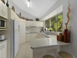 6 Sandringham Cl, Terrigal NSW 2260, Australia