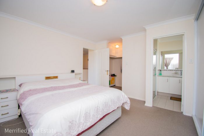 4 Silver St, McKail WA 6330, Australia