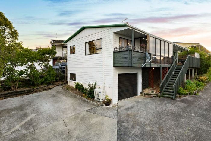 8A Ladies Mile, Manly, Rodney, Auckland, 0930, New Zealand