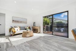 1/35 Alice Ave Orewa Hibiscus Coast, Orewa, Rodney, Auckland, 0931, New Zealand