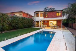 303 Burraneer Bay Rd, Caringbah South NSW 2229, Australia