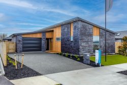 59 Silverstream Boulevard, Kaiapoi, Waimakarir­i, Canterbury, 7691, New Zealand