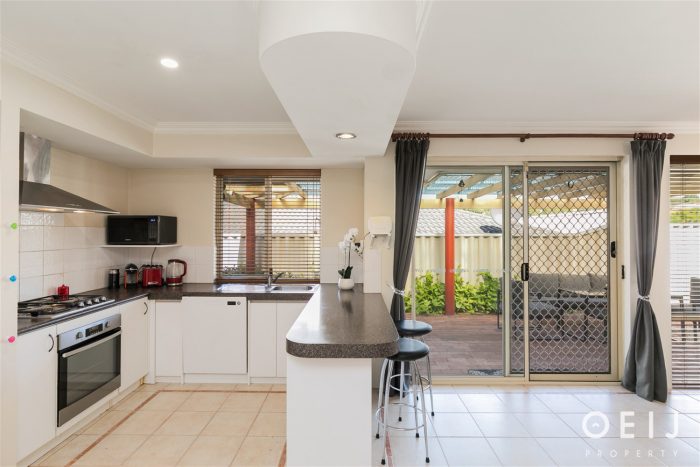 42 Milroy St, Willagee WA 6156, Australia