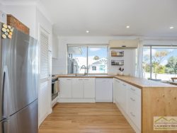 11 Haskell Gardens, Clarkson WA 6030, Australia