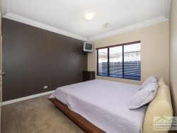 33 Avondale Ct, Mindarie WA 6030, Australia