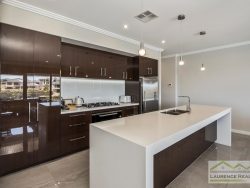 4/4 Itea Place, Mindarie WA 6030, Australia