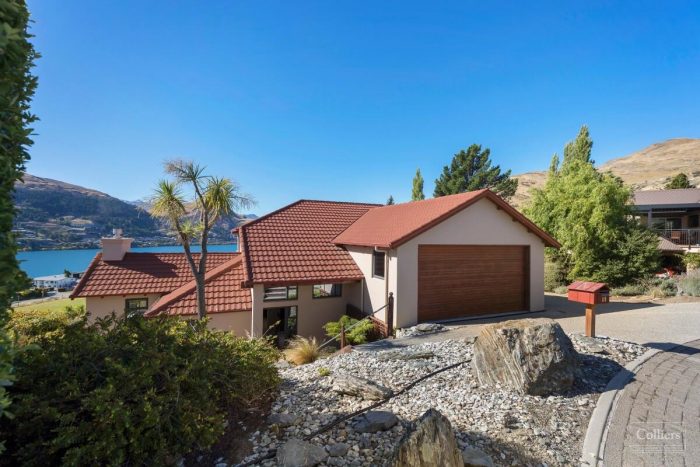 17 Milward Place, Kelvin Peninsula, Queenstown-Lakes, Otago, 9300, New Zealand