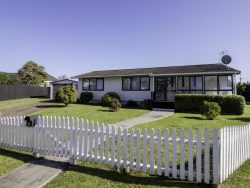 9 Walmsley Crescent, Paeroa, Hauraki, Waikato, 3600, New Zealand