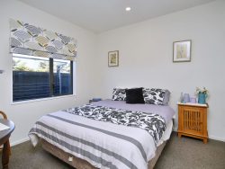 90 Aston Drive, Waimairi Beach, Christchurch City, Canterbury, 8083, New Zealand