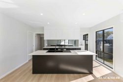 7B Azure Avenue, Broulee NSW 2537, Australia