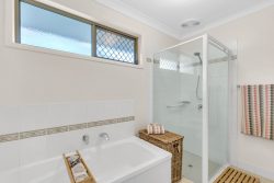 Unit 18/9 Lavender Pl, Fitzgibbon QLD 4018, Australia