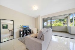 4/11 Clifton St, Moorooka QLD 4105, Australia