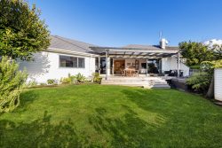 4 De Luen Street, Point Chevalier, Auckland, 1022, New Zealand