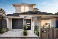 7 East St, Reservoir VIC 3073, Australia