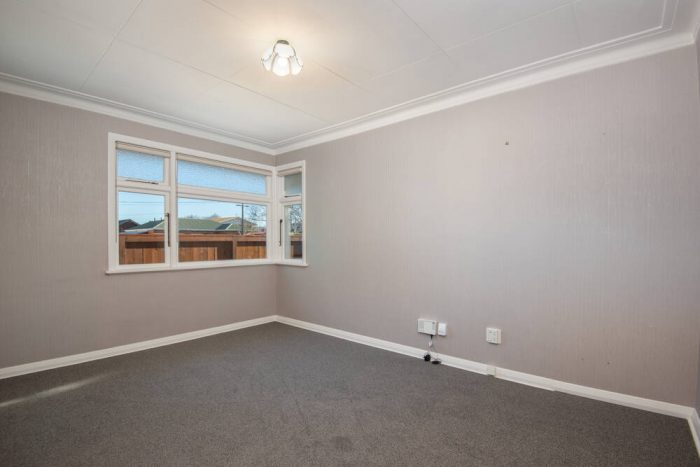 17 Queen Street, Mosgiel, Dunedin, Otago, 9024, New Zealand