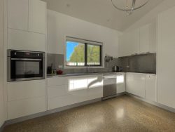 Townhouse 6/9 Palaroo St, Swan Hill VIC 3585, Australia